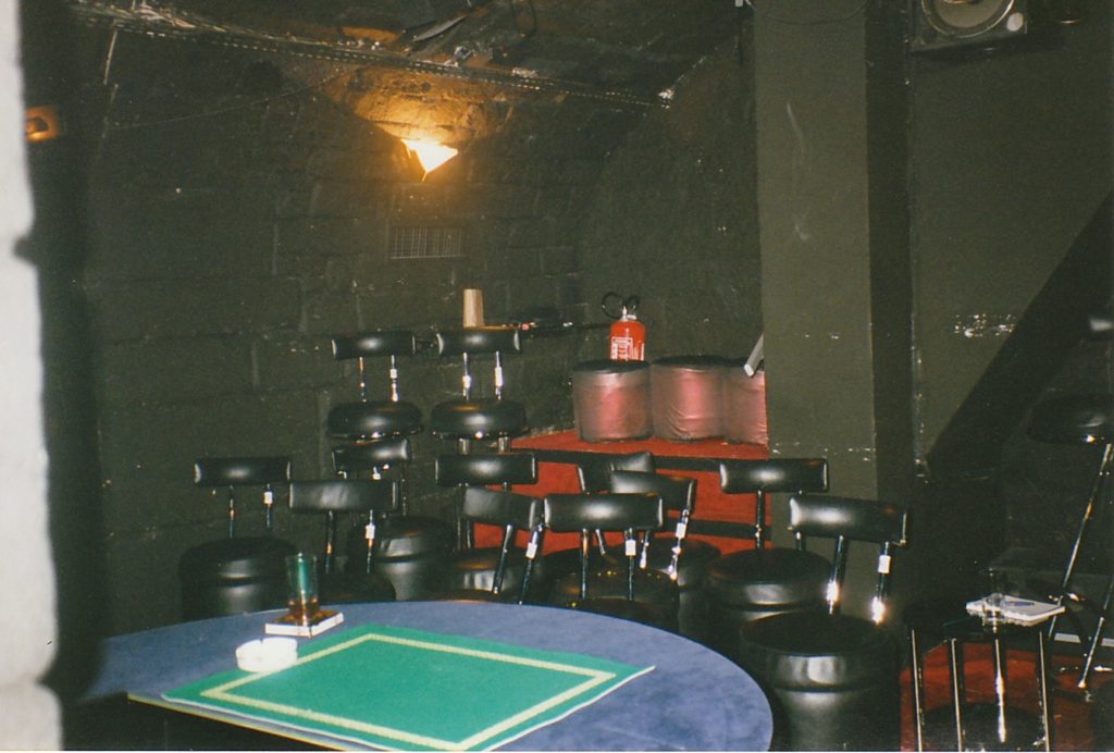 La salle de spectacle du Double Fond années 90