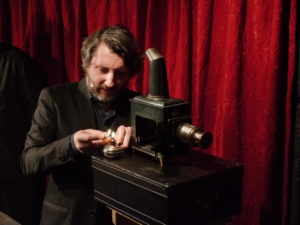 DUVIVIER-PODALYDES-DOUBLE-FOND-2015-008